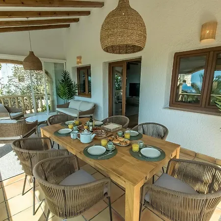 Colina Del Sol Villa Empedrola